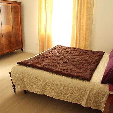 B&B Majestade Кальярі Номер фото