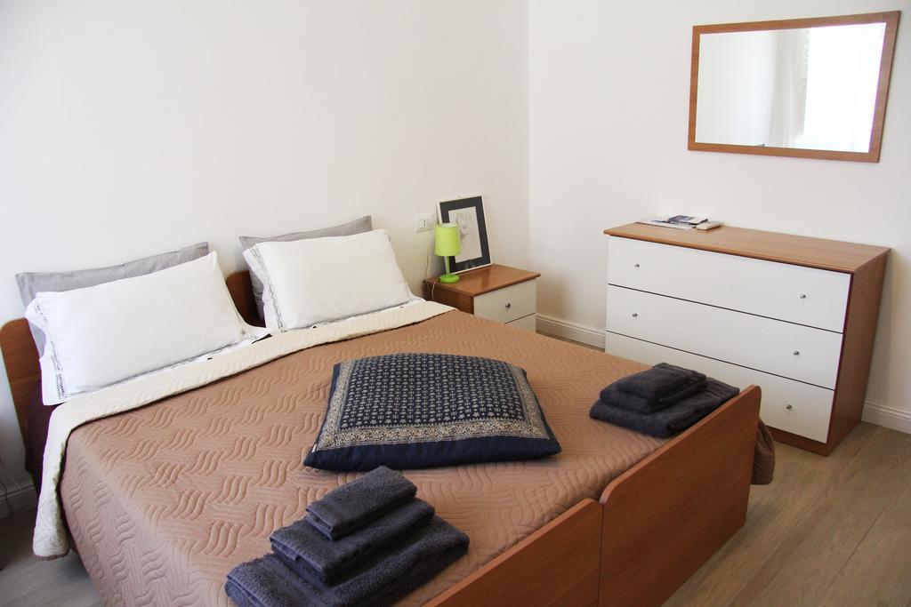 B&B Majestade Кальярі Номер фото